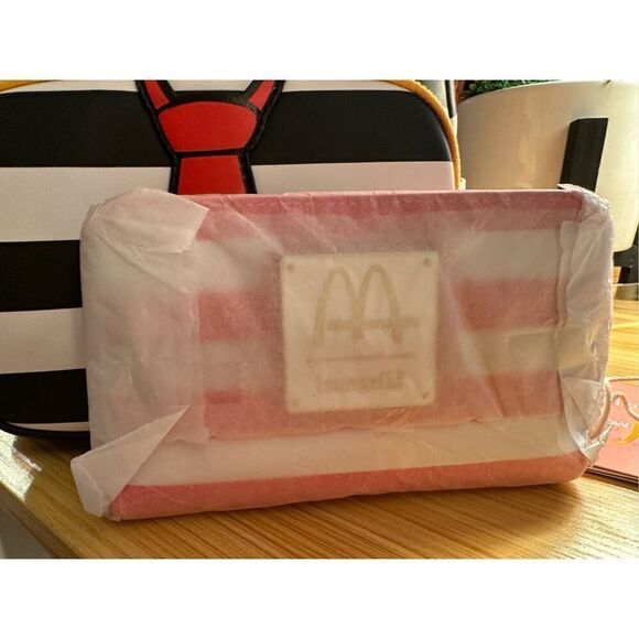 Loungefly McDonalds's Hamburglar Cosplay Mini Backpack and Wallet NWT - Picture 3 of 12
